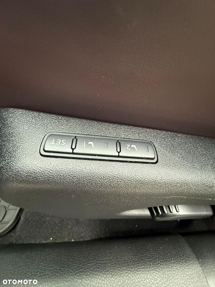 Nissan Qashqai 1.2 DIG-T Xtronic TEKNA+ - 25