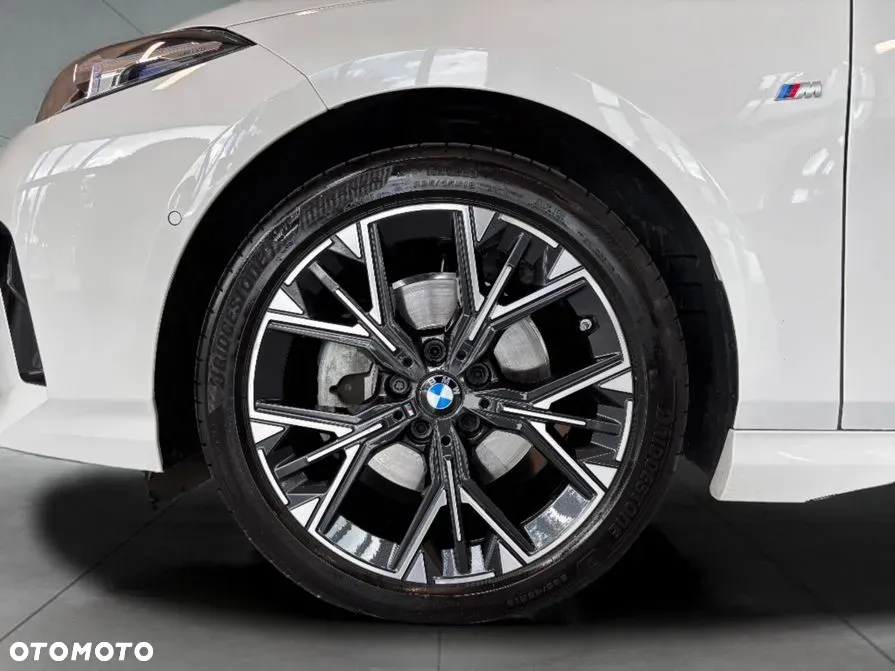 BMW Seria 1 120i - 26