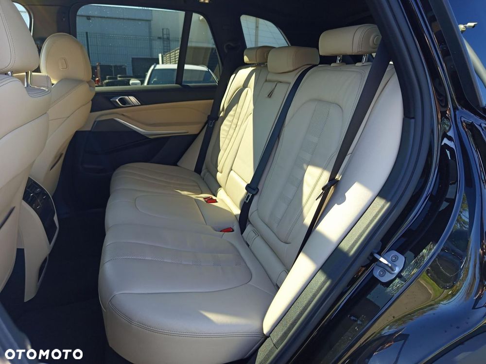 BMW X5 - 21