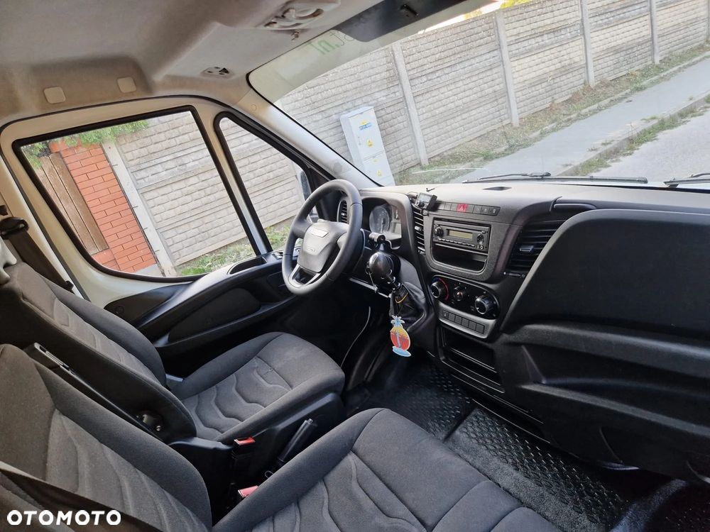Iveco DAILY 35-130 - 15