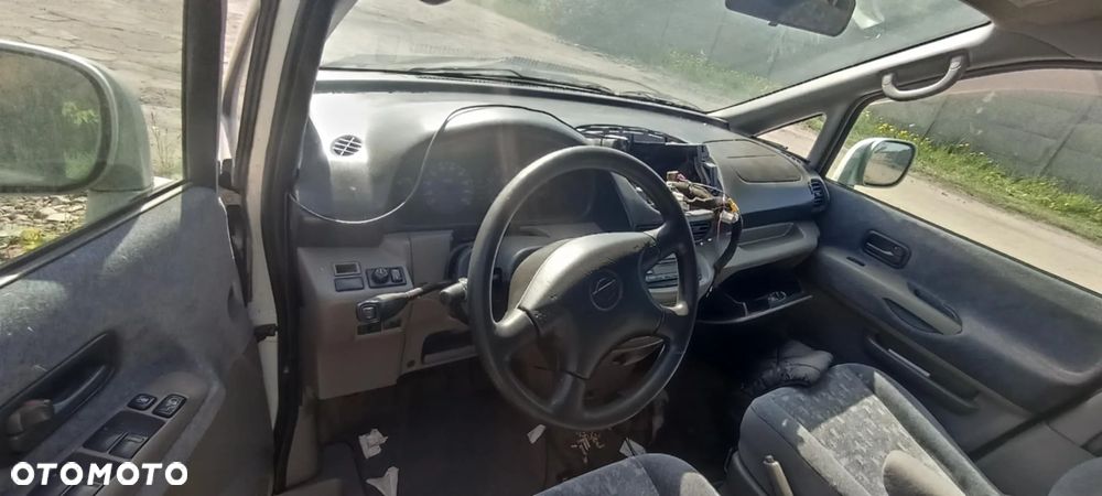 Części Nissan Serena - 5