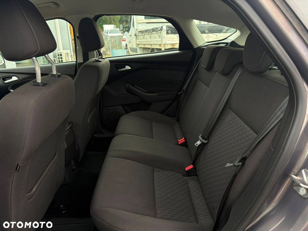 Ford Focus 1.6 EcoBoost Gold X (Trend) - 12