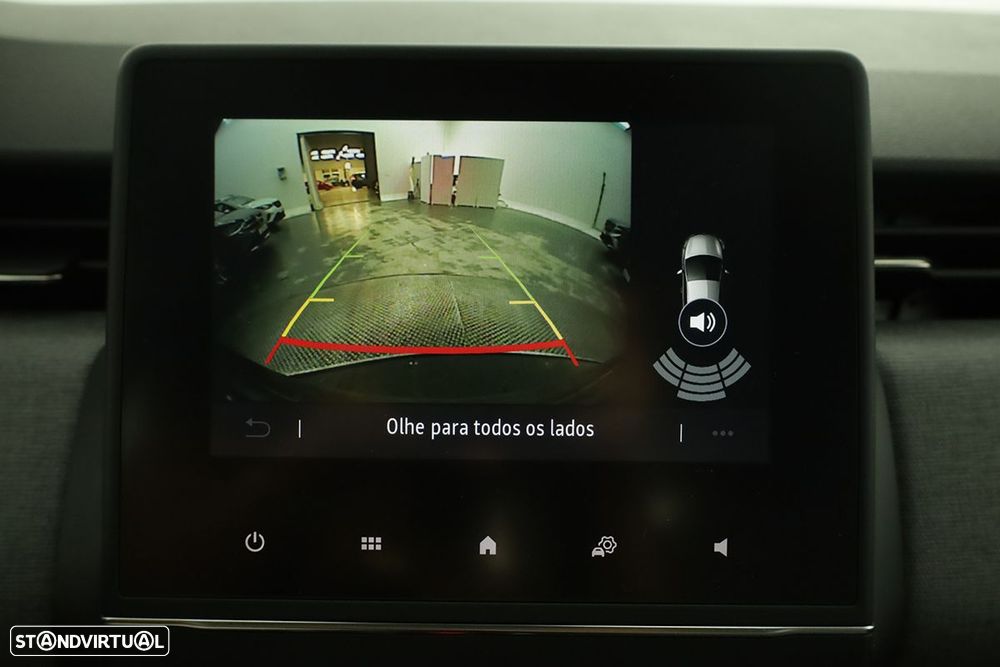 Renault Clio 1.0 TCe Evolution Bi-Fuel - 11