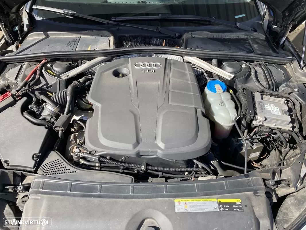 Audi A4 Avant 2.0 TDI S tronic - 11