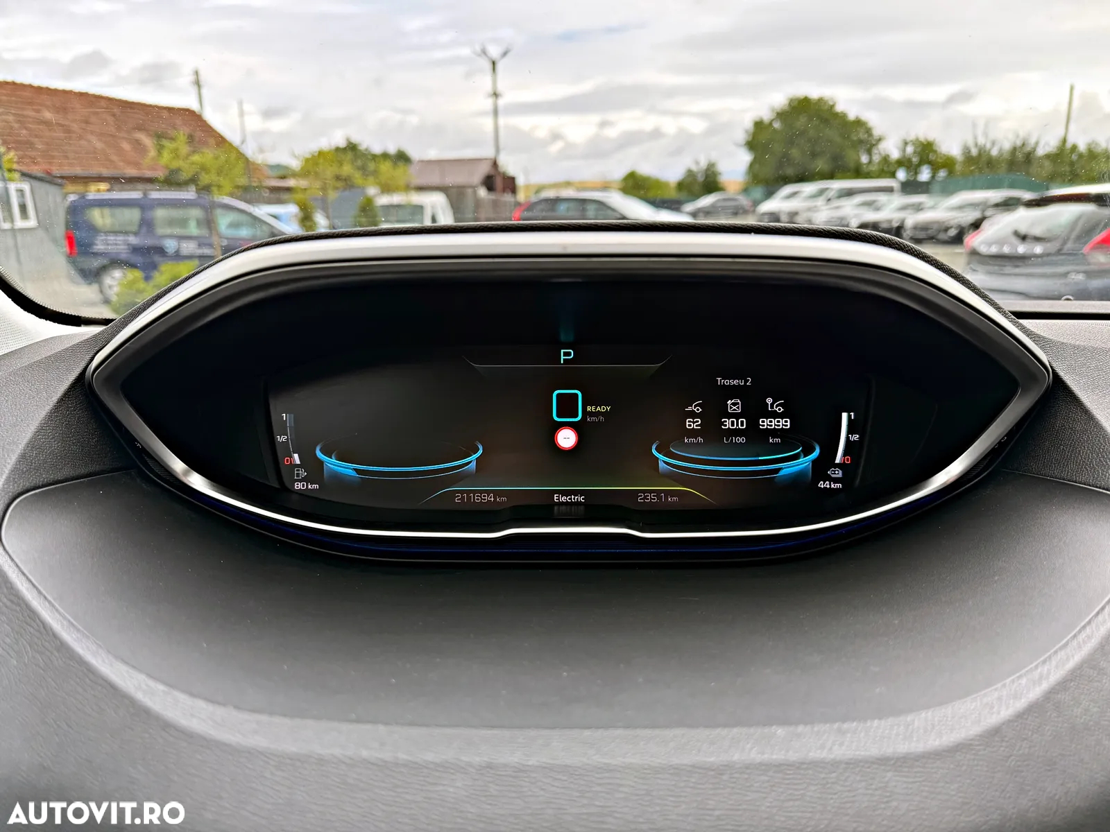 Peugeot 3008 Plug-In Hybrid 225 e-EAT8 Allure Pack - 31