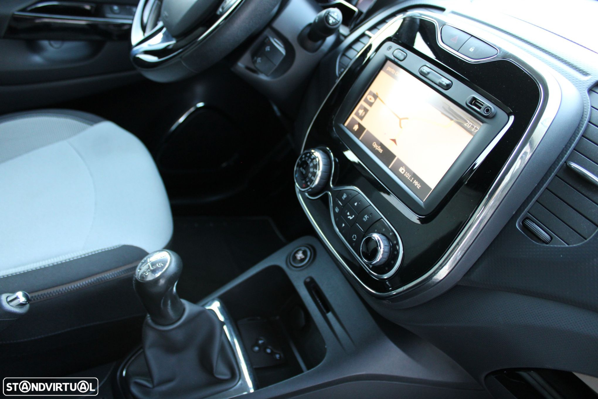 Renault Captur 1.5 dCi Exclusive - 7