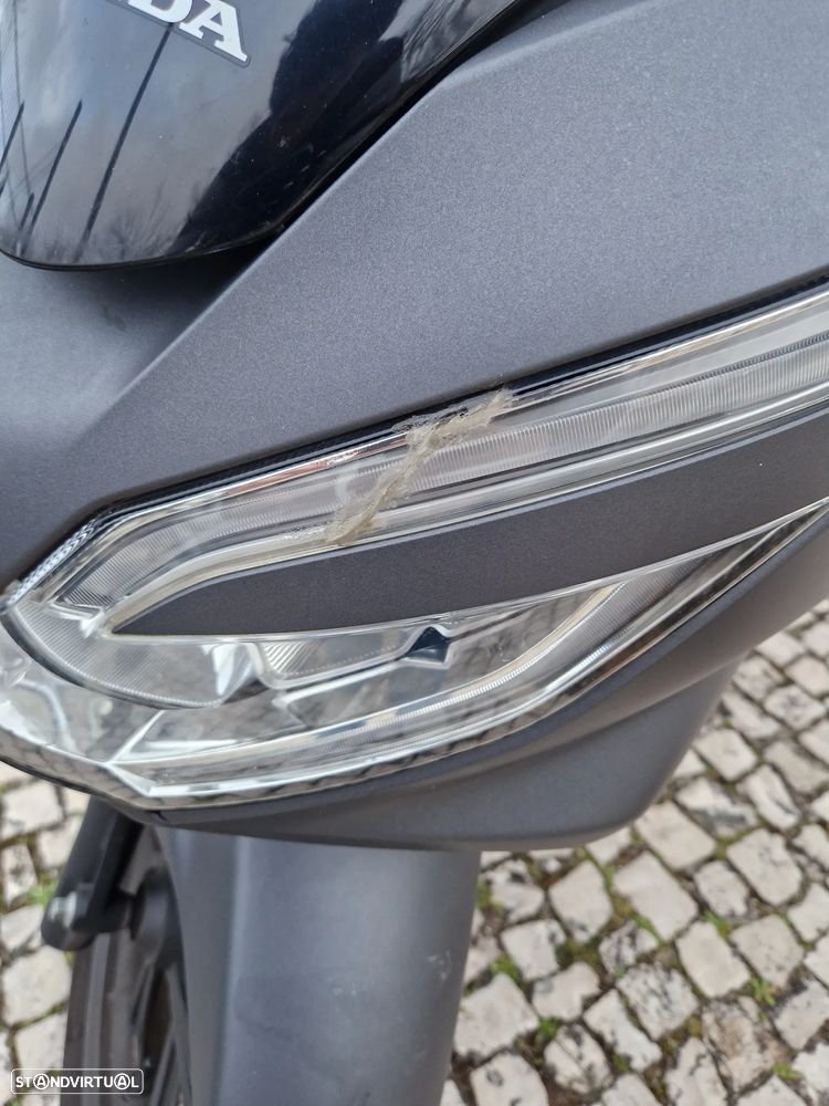 Honda PCX125 - 10