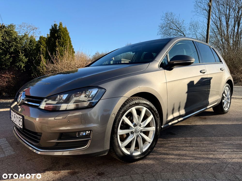 Volkswagen Golf 1.4 TSI BMT Highline - 1