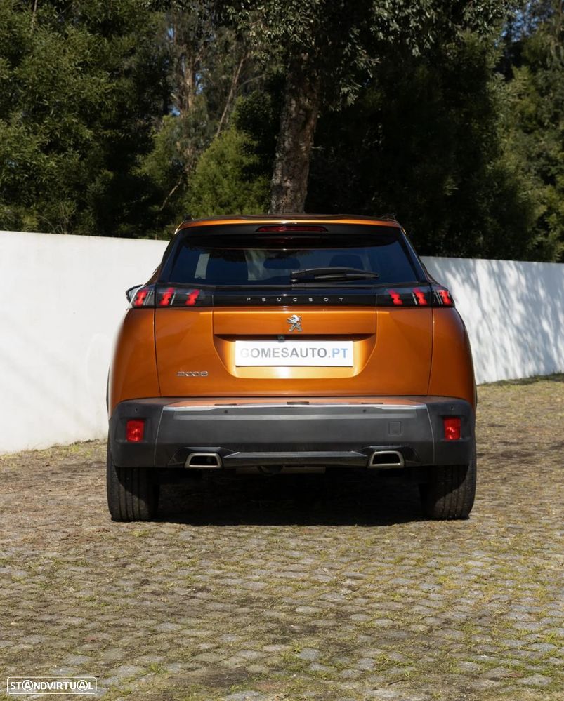 Peugeot 2008 1.2 PureTech Allure EAT8 - 3