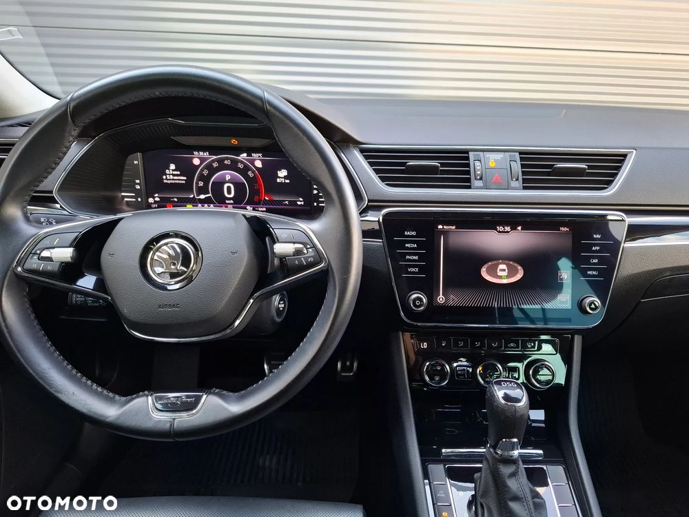 Skoda Superb 1.4 TSI Plug-In Hybrid L&K DSG - 16
