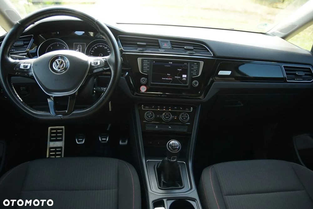 Volkswagen Touran 2.0 TDI BMT United - 24