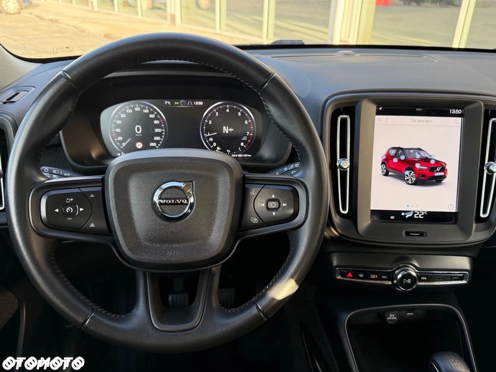 Volvo XC 40 T2 Momentum Core - 14