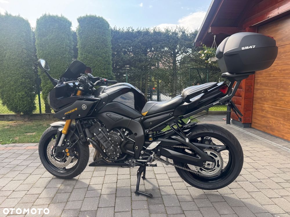 Yamaha FZ8 - 5