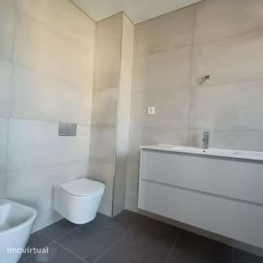 Apartamento T3 Venda em Cedofeita, Santo Ildefonso, Sé, Miragaia, São - Grande imagem: 3/9