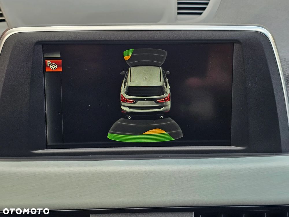 BMW X1 xDrive20d - 28