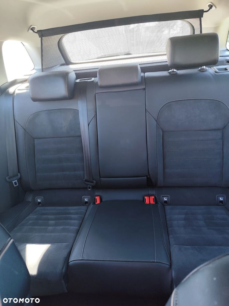 Skoda Superb 2.0 TDI SCR 4x4 Scout DSG - 16