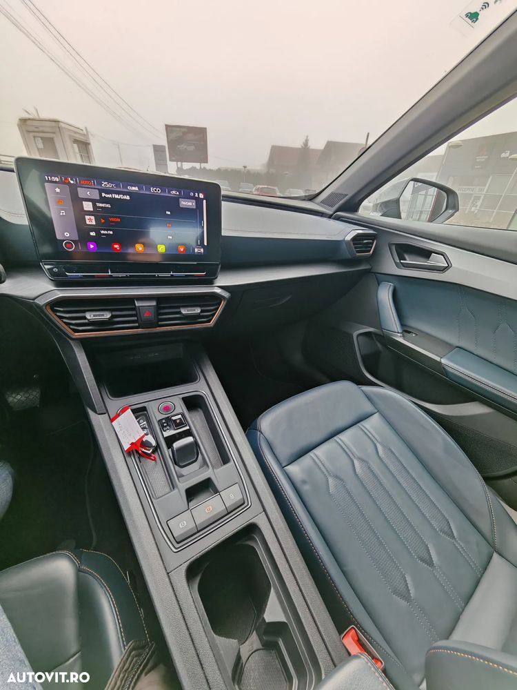 Cupra Formentor 1.4 e-HYBRID DSG Priority - 15