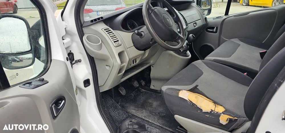 Renault Trafic 115 DCi - 10