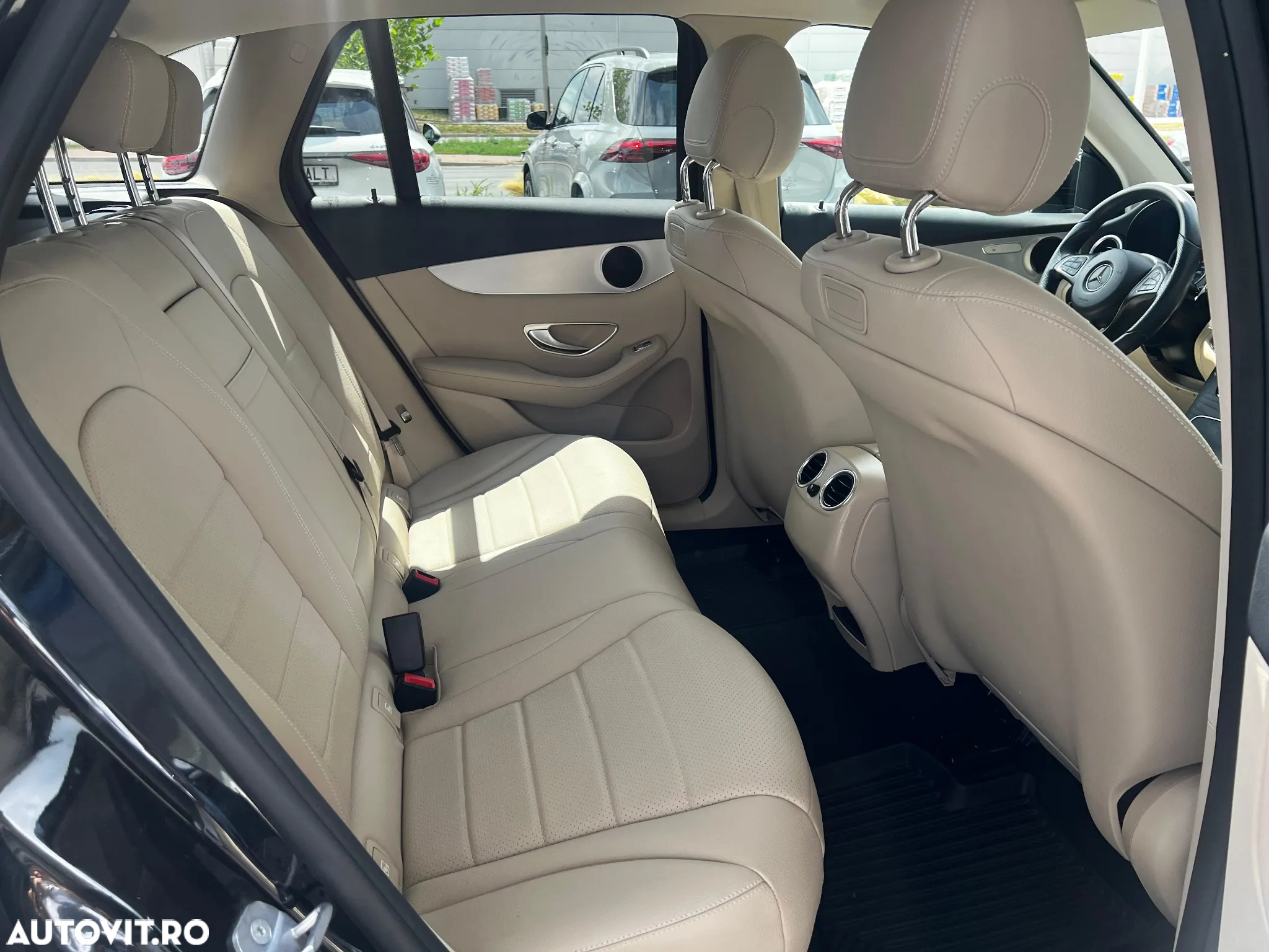 Mercedes-Benz GLC 250 d 4MATIC - 9