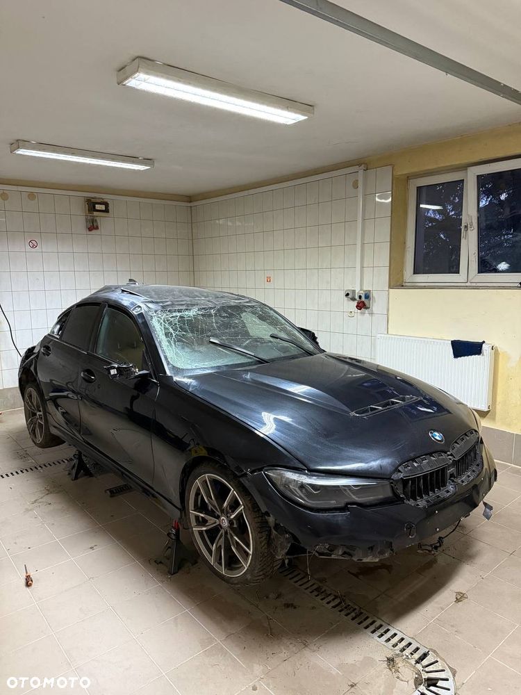 BMW Seria 3 M340i xDrive - 3
