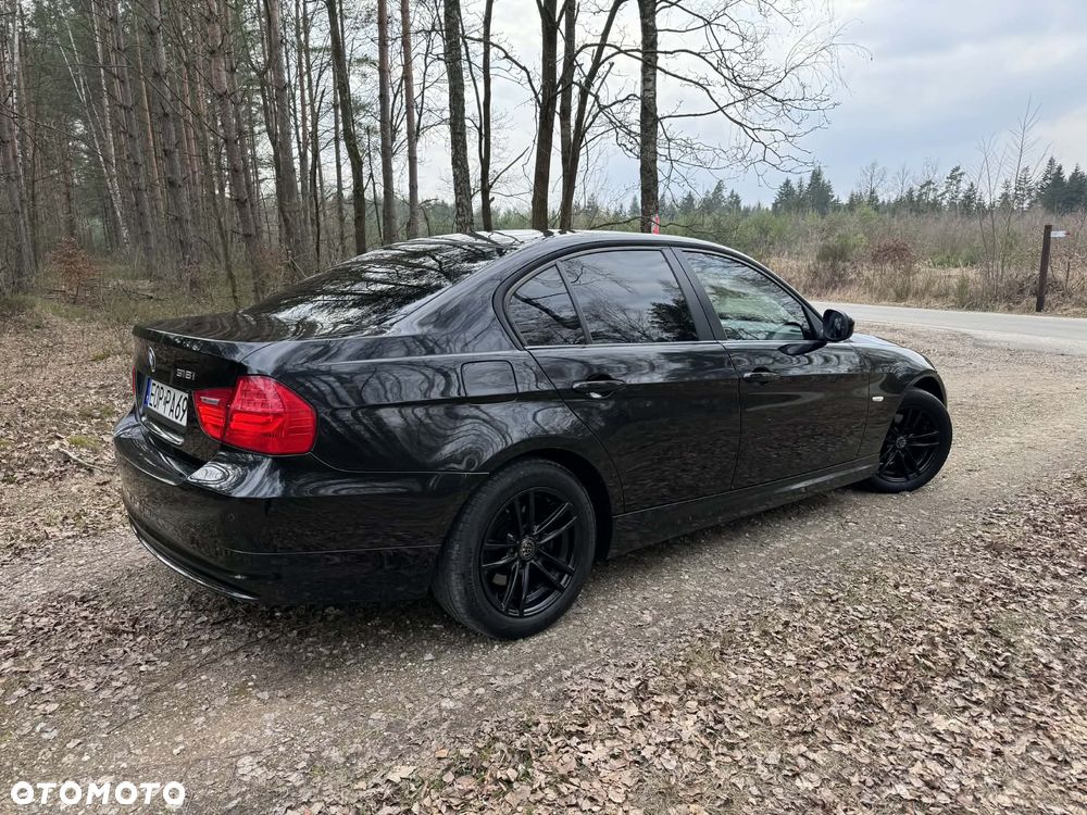 BMW Seria 3 318i - 8