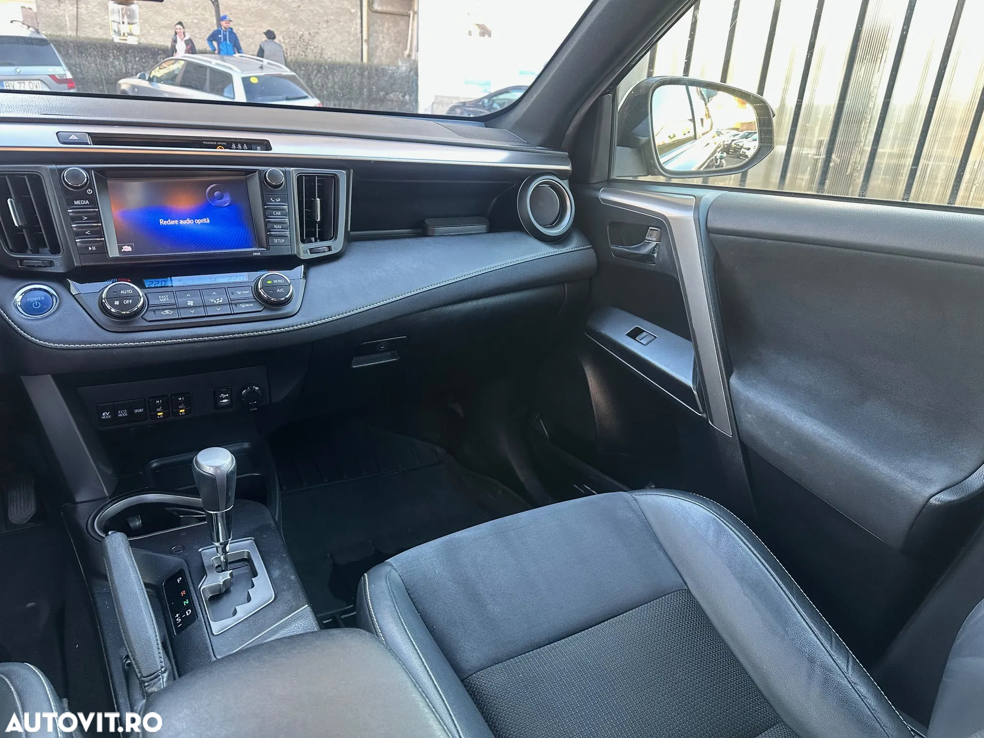 Toyota RAV4 2.5 4x4 Hybrid Style Selection - 27