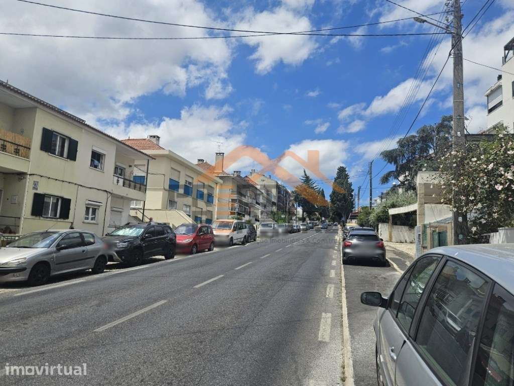 Situada na Ramada - Loja com 84 m2. - Grande imagem: 2/24