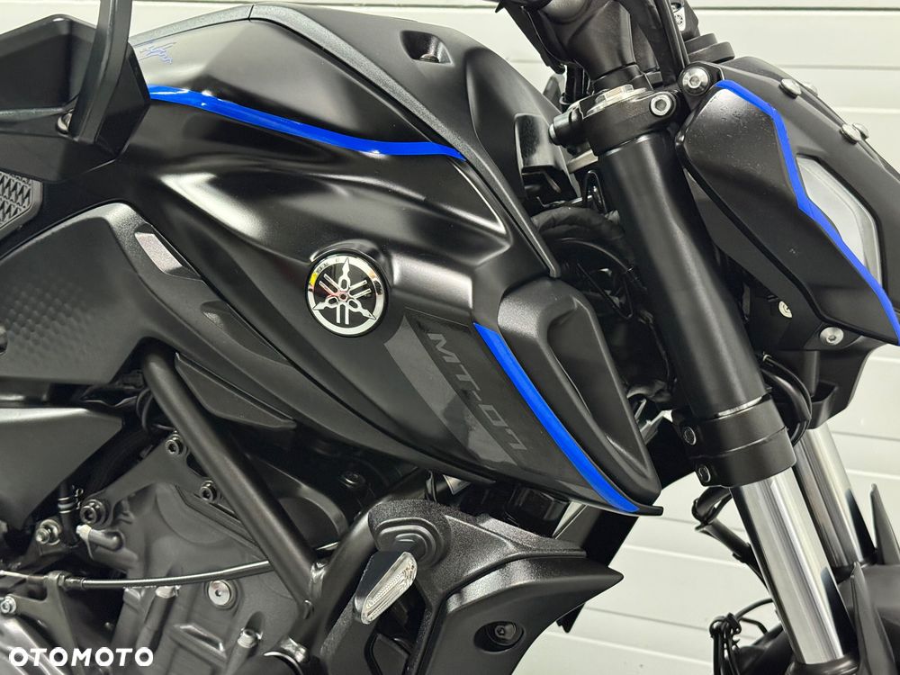 Yamaha MT - 14