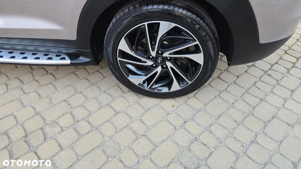 Hyundai Tucson 2.0 CRDi 48V Premium 4WD - 34