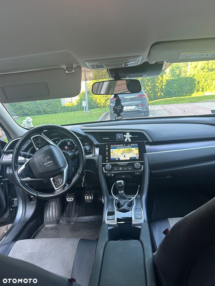 Honda Civic 1.5 T Elegance - 8