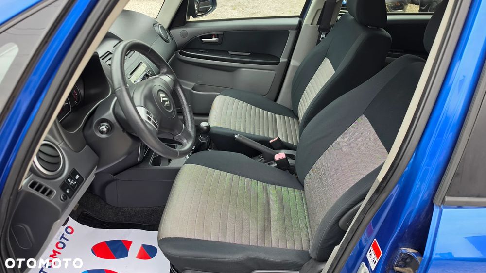 Suzuki SX4 1.6 GS / Premium 4WD - 12