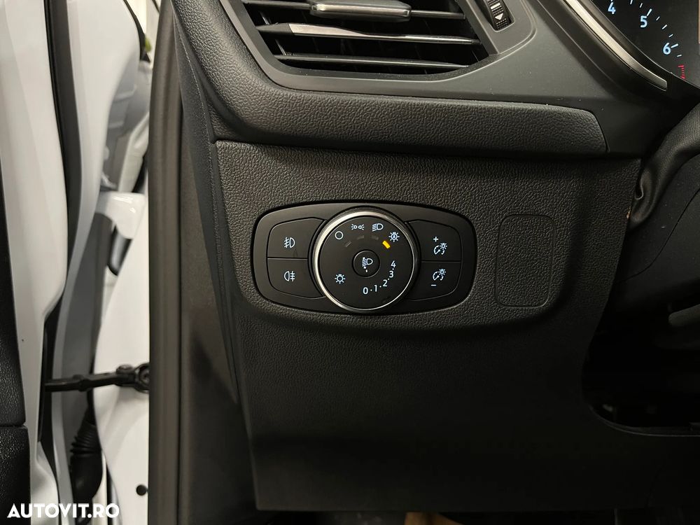 Ford Focus 1.0 EcoBoost Connected - 23