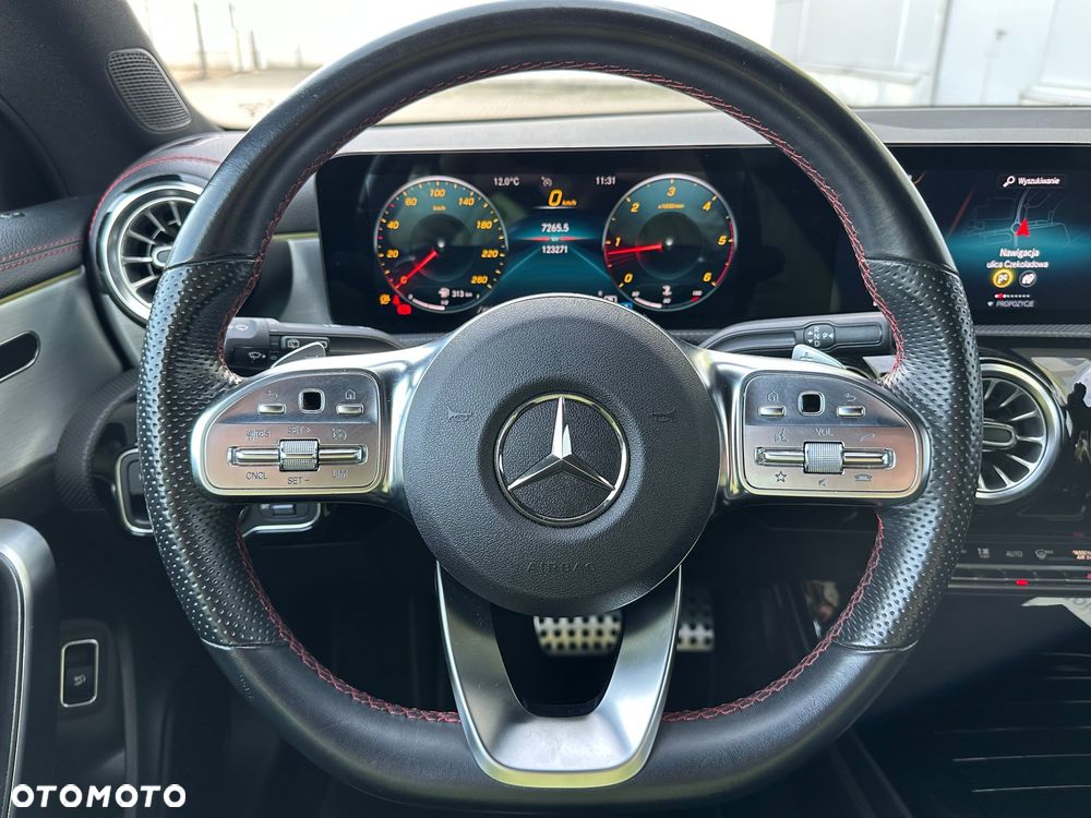 Mercedes-Benz CLA 180 d 8G-DCT AMG Line Advanced Plus - 12