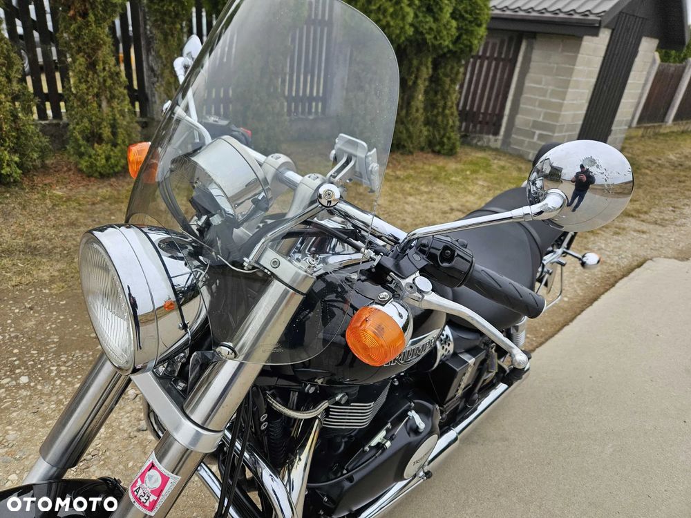 Triumph Speedmaster - 24