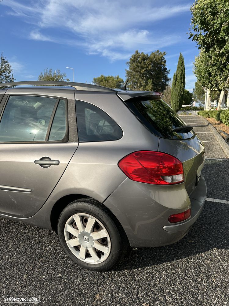 Renault Clio Sport Tourer - 7