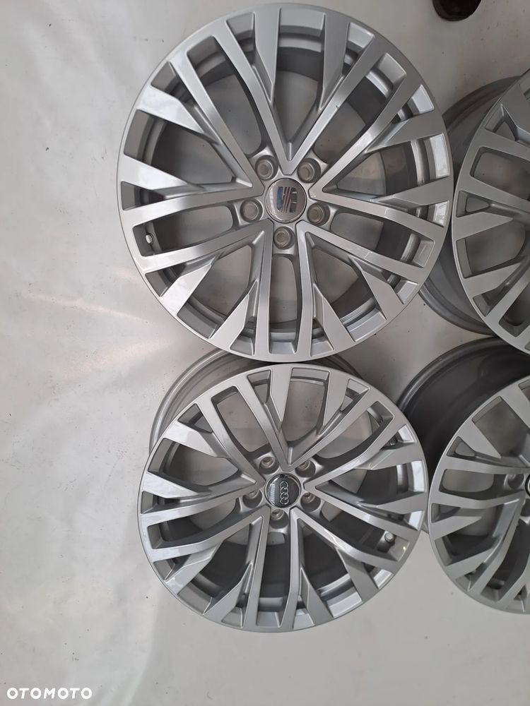 FELGI 5X112 8Jx18 CALI ET25 7G0601025H FELGI VW TOUREG pasują do SEAT SKODA AUDI felgi NOWE DEMO posiadają rysy Komplet - 8