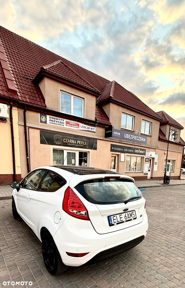 Ford Fiesta 1.25 Ambiente - 6