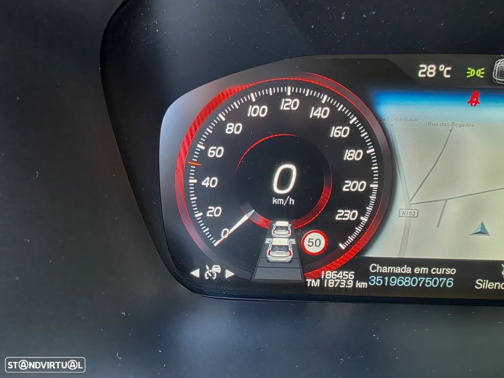 Volvo XC 90 2.0 D4 Momentum - 16