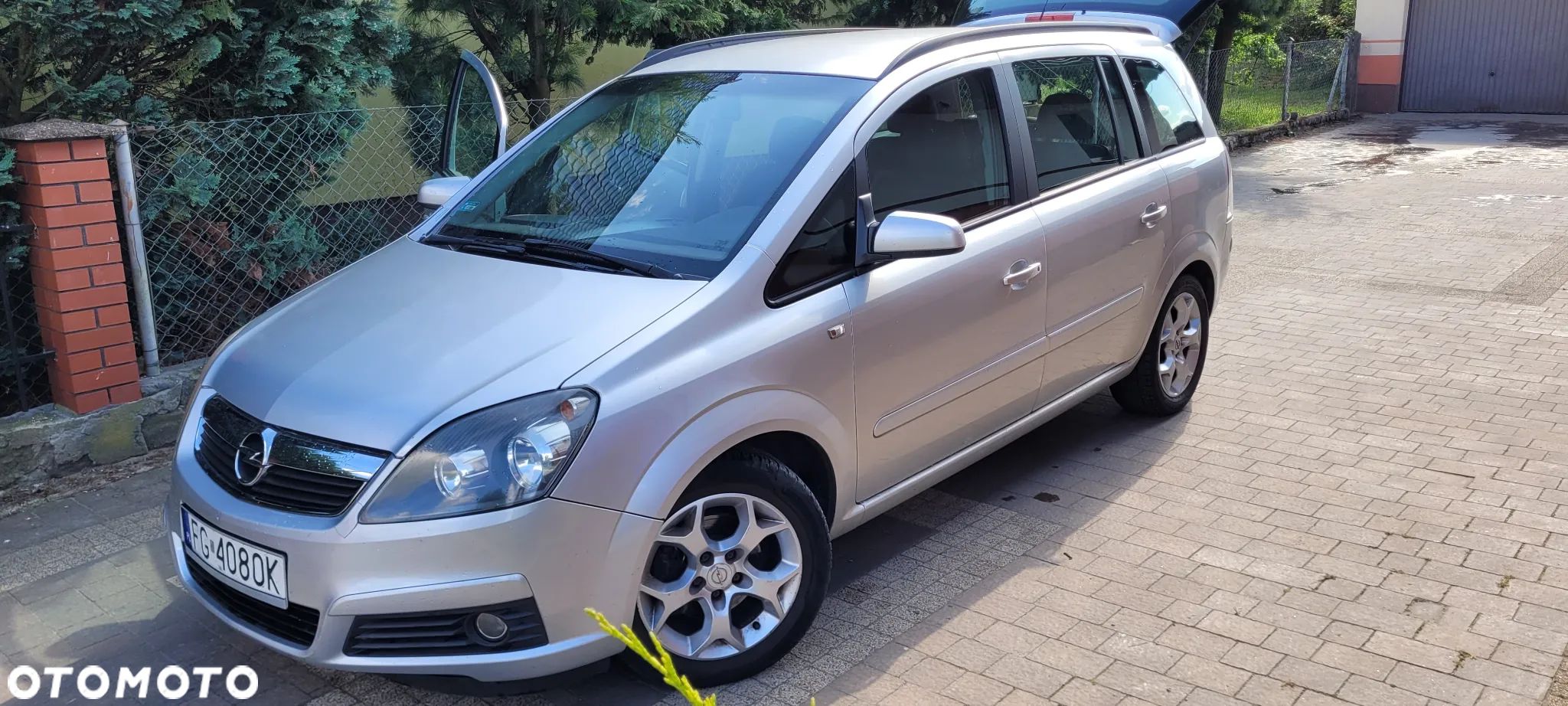 Opel Zafira 1.6 Edition - 1