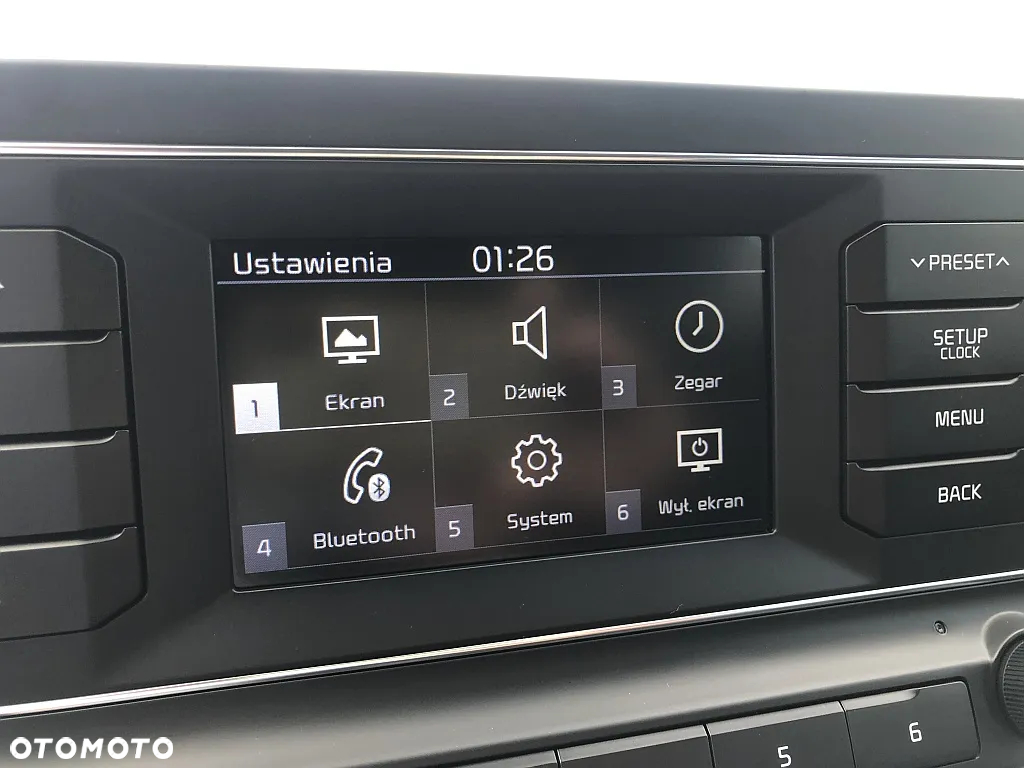 Kia Ceed - 13