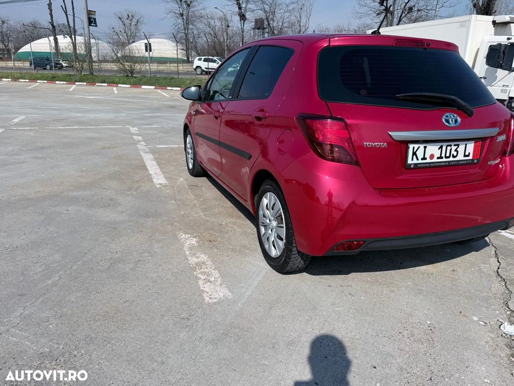 Toyota Yaris 1.5 VVT-i HSD Sol - 18