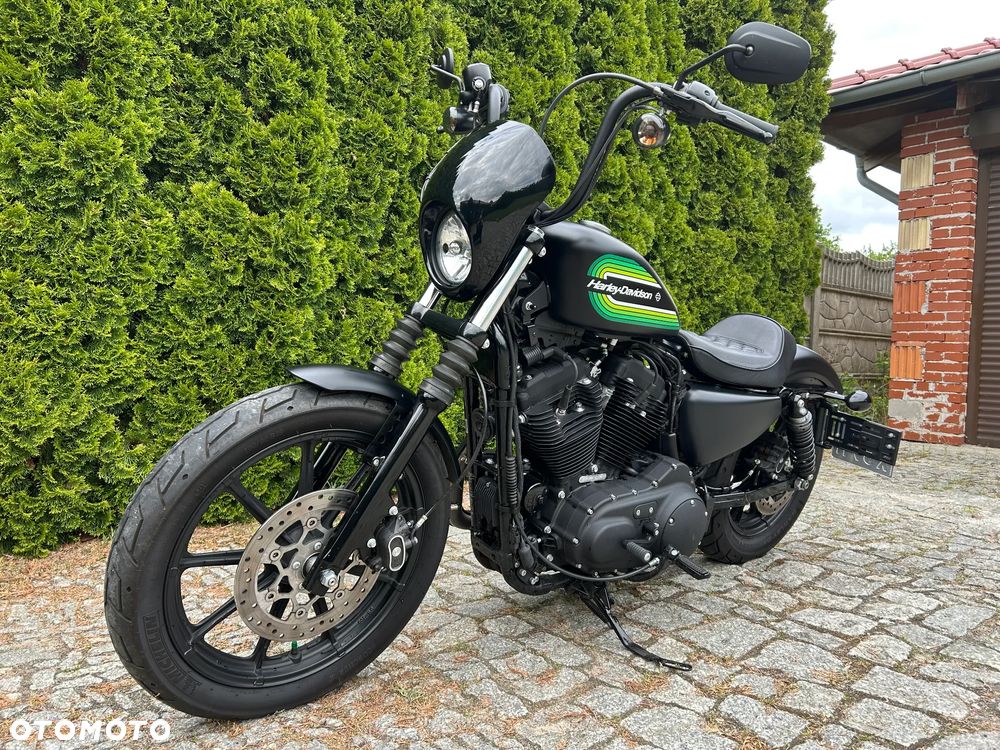 Harley-Davidson Sportster Iron 1200 - 24