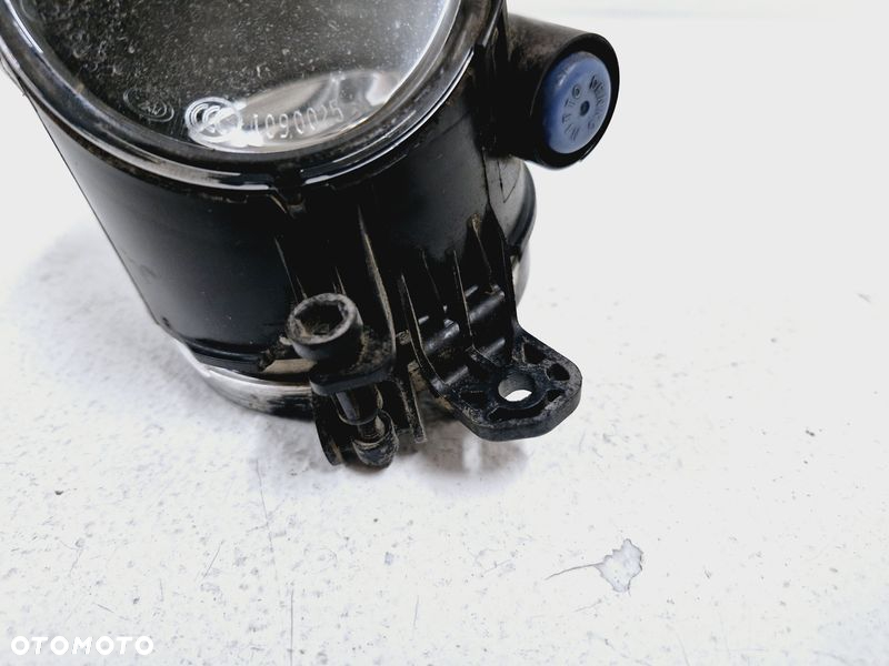VOLVO XC70 2 II LAMPA PRZECIWMGIELNA HALOGEN LEWY PRZÓD ŚWIATŁO LEWE 31214475 - 5