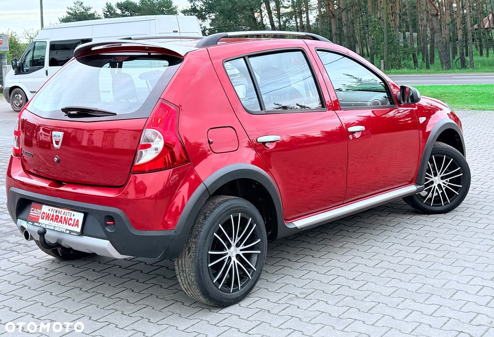 Dacia Sandero Stepway 1.6 - 18