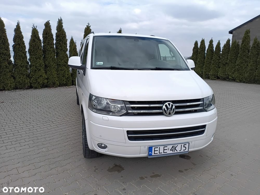 Volkswagen Caravelle - 5