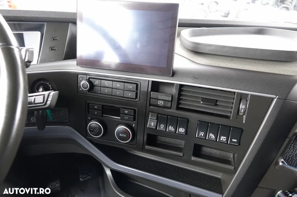 Volvo FH 460 / XXL / I-SHIFT / 2023 R / EURO 6 - 29