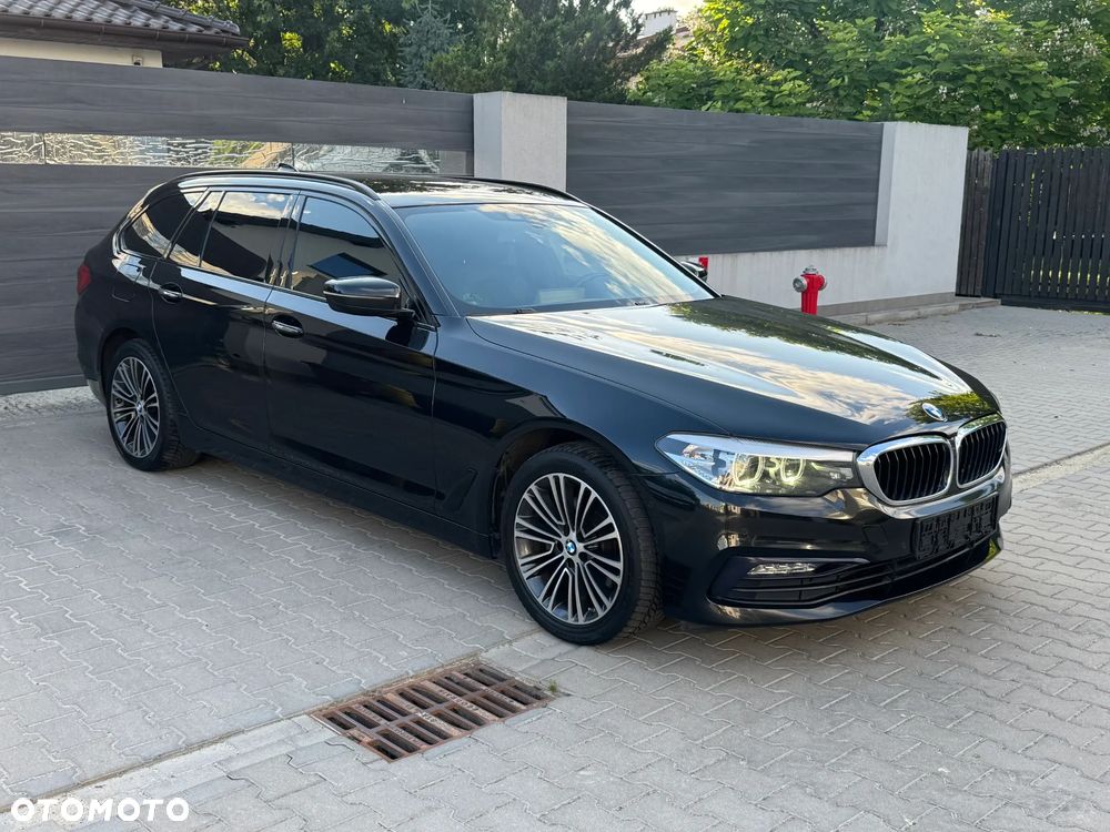 BMW Seria 5 520d Sport Line - 3