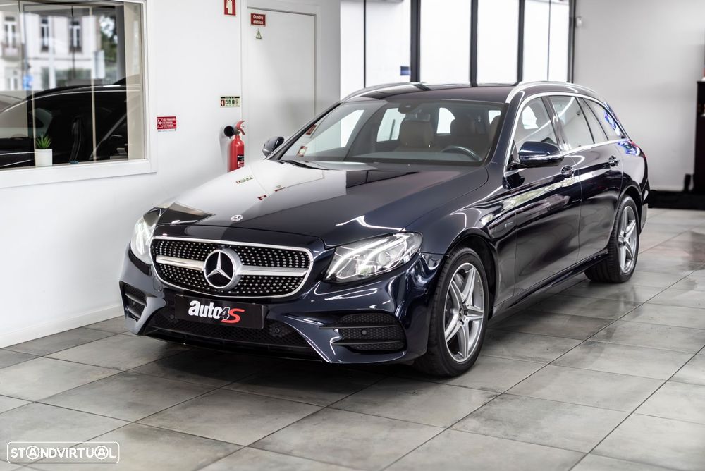 Mercedes-Benz E 300 de AMG Line - 1