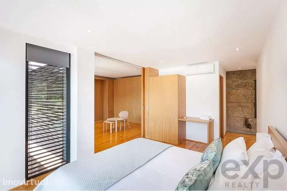 Baião Douro - Moradia com três Suites | Irreverente na sua união com o - Grande imagem: 3/60