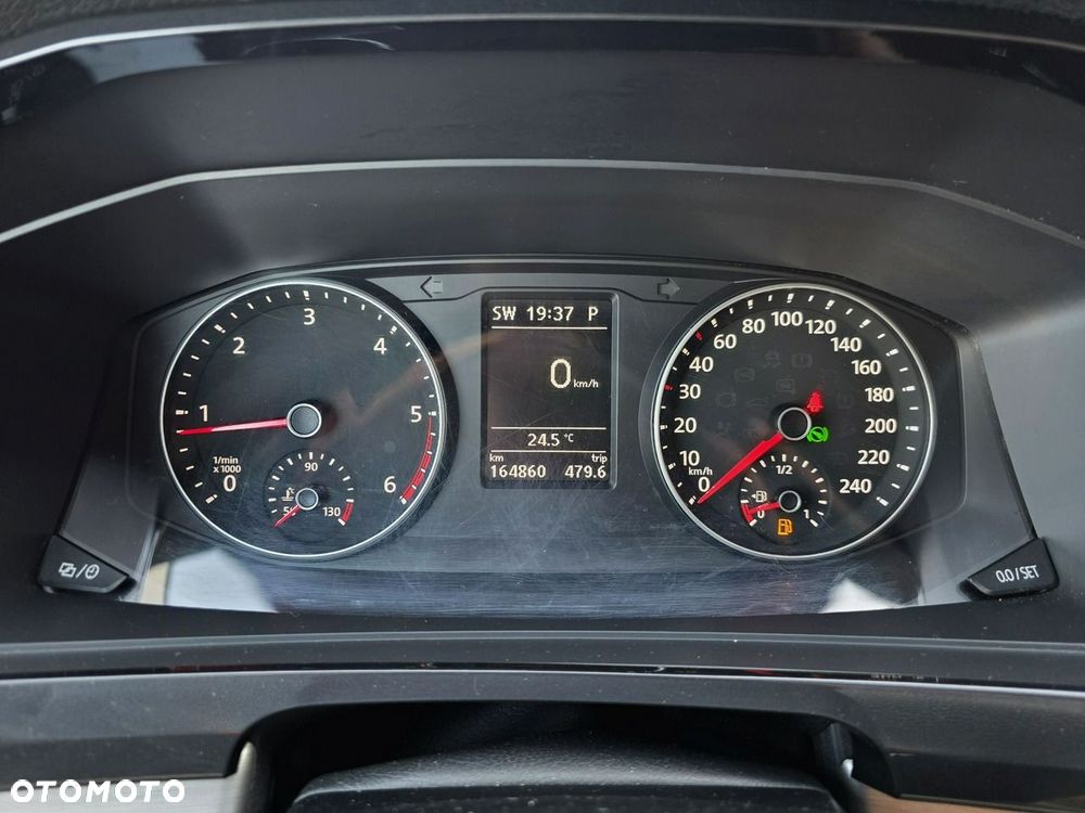 Volkswagen Multivan 2.0 TDI L1 Comfortline DSG - 18
